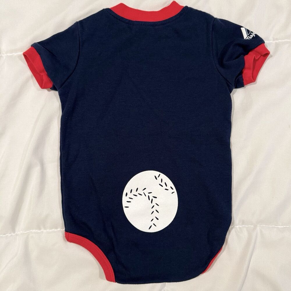 Boston Red Sox Official Majestic MLB One Piece Baby Romper Sz 12 Months Baseball